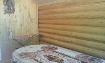 Фото номера Классический четырехместный номер Хостелы Farmstead Lisova г. Межгорье 6