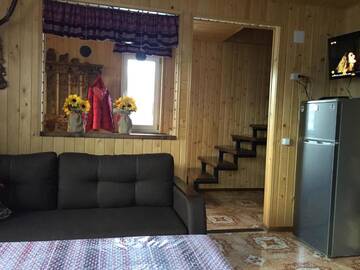 Фото номера Дом с 3 спальнями Дома для отпуска Котедж" Живиця" г. Межгорье 57